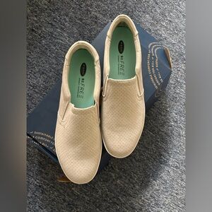 Dr. Scholl's Women’s Madison Slip-on Sneakers